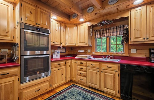 Rangeley Plantation House | VERY PRIVATE Rangeley Log Cabin | ATV & Snowmobile Access | Dog Friendly