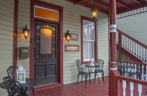 Old Town Bed & Breakfast | Victorian House Bed & Breakfast