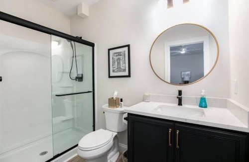 Wooded Estates House | Victory Views Estate:Luxury Retreat for 25+ Guests