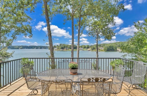 High Point House | "Views to die for" Near HFB/Dock/Kayaks/Patio/Deck/Grill/GmRm/FirePit/Families!