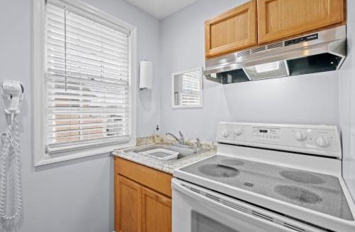 North Carolina Coast House | Vitamin Sea Suites 3