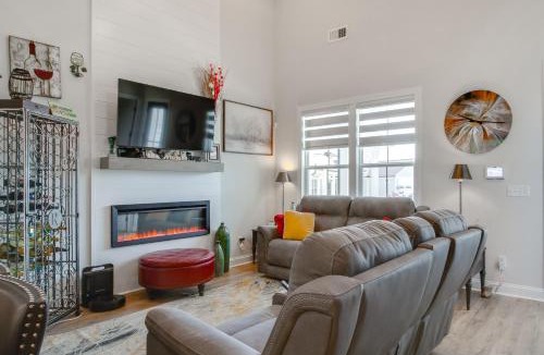 Greenwood House | Walk to Marina: Lake Greenwood Retreat w/Hot Tub
