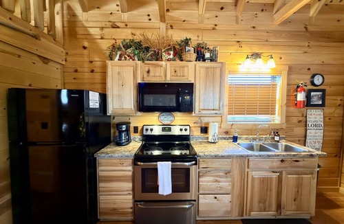 Byrdstown Apartment | Walleye Point Where Every Dog Has Its Dale Hollow Day Free Firewood Roku TV