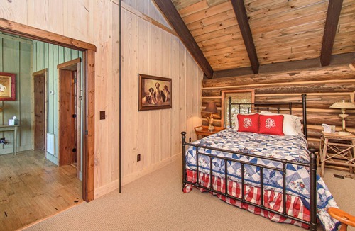 Pearisburg Cabin | Walnut Hill Lodge