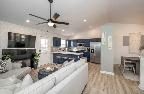 Walton House | Walton Arkside Oasis