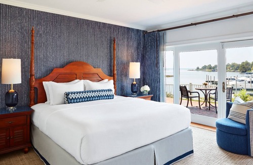 Irvington Hotel | Water View Room w/Balcony | Seasonal Pool & Marina – Your Quiet Getaway Awaits!