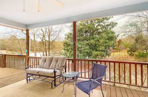 Leesville House | Waterfront Lake Murray Home w/Dock: Dogs Welcome!