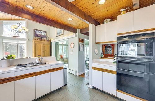 Irvington House | Waterfront, Private Beach, & Dock in Irvington