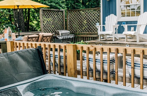Deltaville House | Waterfront retreat on Sturgeon Creek/Kayaks & Hot tub