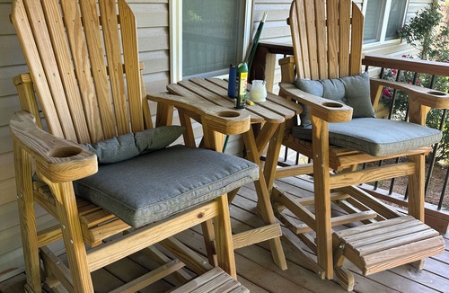 Burnwell House | Waterfront River retreat-4 Bedroom house,firepit, kayaks, boat ramp, 100ft dock.