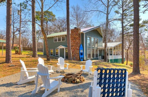 Eufaula House | Waterfront sandy beach home 3/3 w/Hot Tub firepit zipline private pond