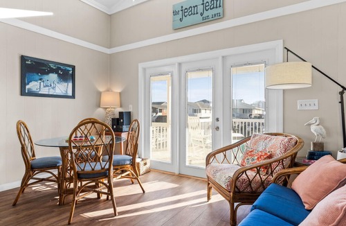 Ocean Isle Beach House | Weekly rentals only! Great for Family and Rest! Newly updated 4BR Canal House!