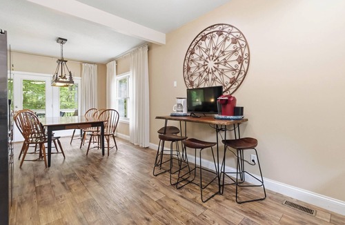 Sloans Valley House | Welcome to "Sheltowee Shores"- Lake Cumberland Views & Lake Trail