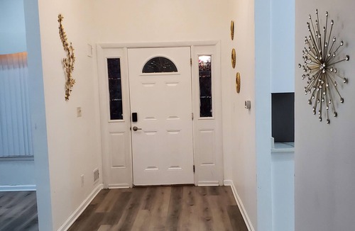 Hillandale House | Welcome to your home-away-from-home, with comfortable sleeping arrangements.