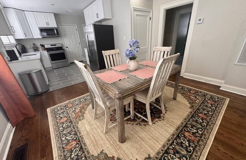 Danville House | Westhampton Retreat | 2bd/1bt | 1.1m from Casino