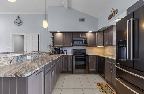 Sandbridge House | When you’re at the beach, you want to just relax! Paws and Relax here.