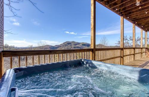 Wears Valley Ski Chalet | Whiskey's mountain lodge, Mtn Views, Hot Tub, 560 FREE tickets each paid day