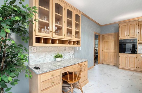 Greensboro House | Whisper Chateau*Luxury Showers*Private*14 Guests