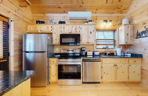 Murphy House | Whispering Pines