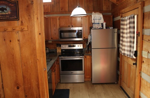 Sevierville Cabin | Wildrose Peak Log Cabin - Cozy Couple's Retreat Just Outside Pigeon Forge