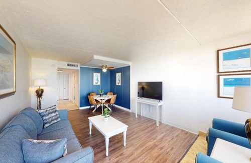 Myrtle Beach Apartment | Willow Bay 901 Oceanfront Suite, Renovated Spring 2023 desirable Golden Mile Location