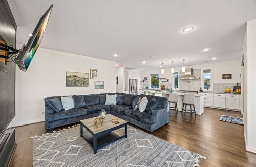 Cookeville Apartment | Willow Penthouse