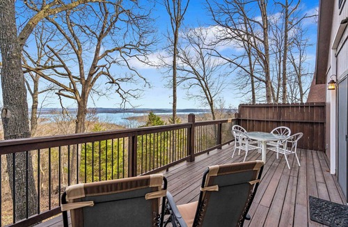 Branson West Cabin | Windjammer Cottage - Branson