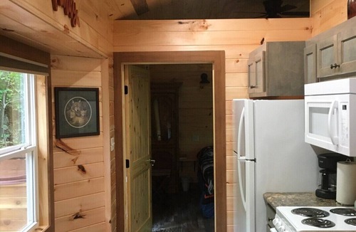 Guild House | Wolfpack Treehouse - Private Hot Tub