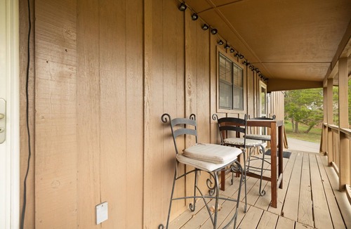 Bronston Condo | WOODSON BEND RESORT 7-TEE'S. 2 BEDROOM AND 2 BATH. CLOSE TO POOL