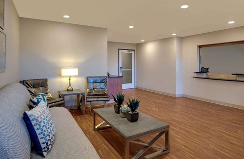 Frederick Hotel | WoodSpring Suites Frederick I-70