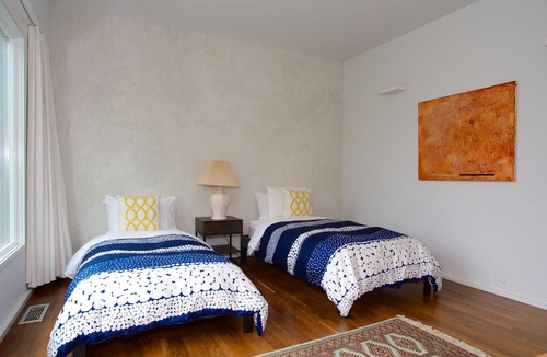 Woolen Mills House | Woolen Mills Retreat | 3 Bed, 2 Bath