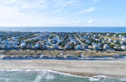Waves House | WVSIS7 Beauty on the Beach