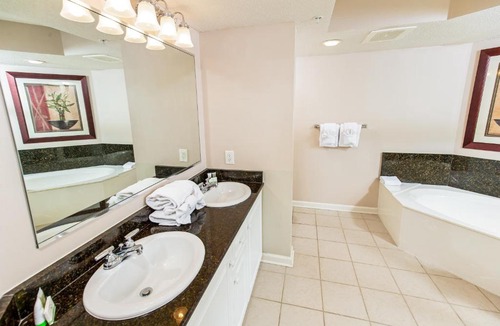 North Myrtle Beach Villa | Yacht Club 1 301 Balcony studio waterway view - Winter Rental Friendly