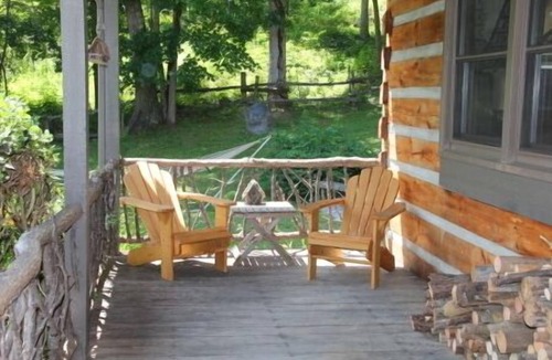 Clyde Cabin | Yes, There Are Mini Donkeys! Peaceful Mountain Cabin Retreat
