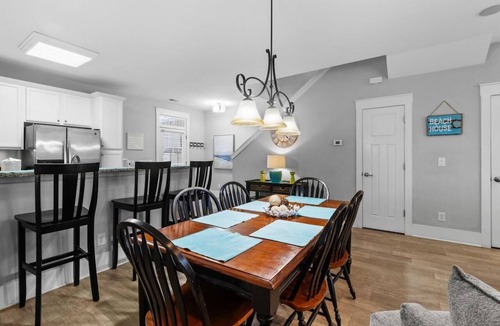 Windy Hill Condo | Your Ideal Escape: Charming 3 Bedroom Townhome