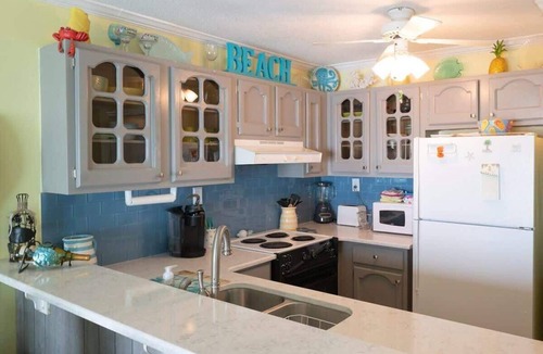 Wilmington Beach Condo | zSouthern Sands