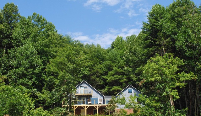 24 Private Acres: Trails/Hot Tub Near Blowing Rock