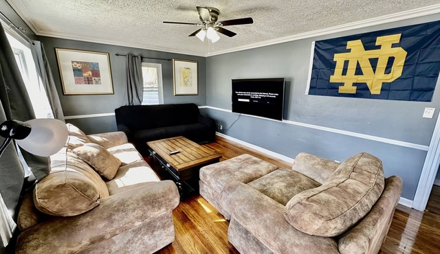 4 bed 2 bath house, walk to Notre Dame, safe area