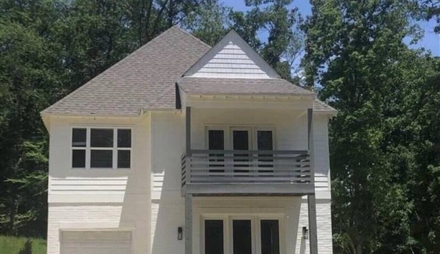 4 Bedroom Beauty in Vestavia, Minutes to 459, 65