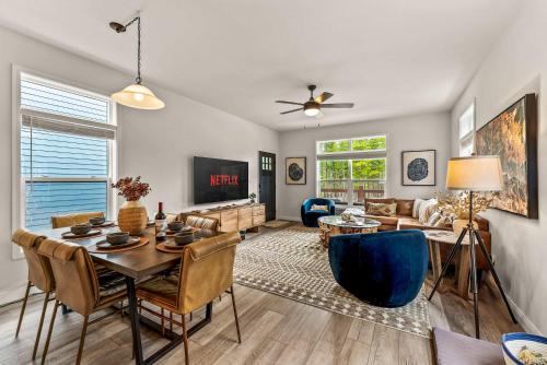 4BR Shuffleboard Deck EV Charger Pets Okay in Leadville
