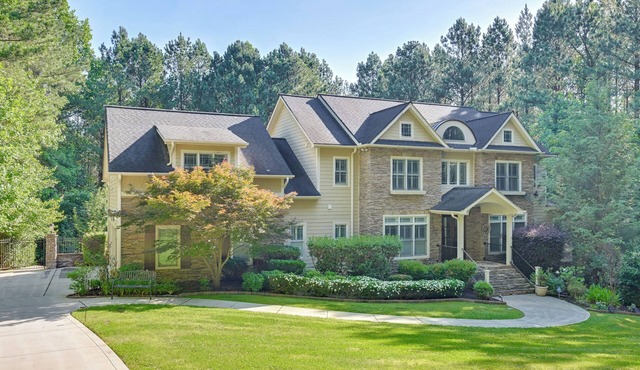 7 Mi to Lake Norman Access! Luxe Gem w/Game Room