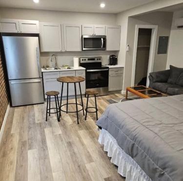 728 E. Broadway Ave., Unit 204, Maryville, TN.