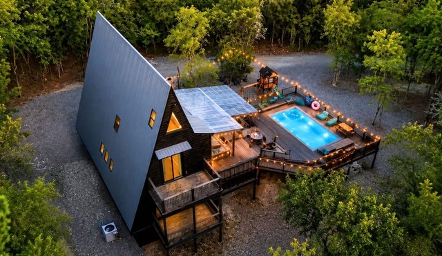 A-Frame Treehouse | Heated Pool, Hot Tub + Games in Broken Bow