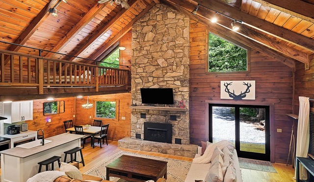 A peaceful retreat with a melody all it's own.come experience Maggie's Song!