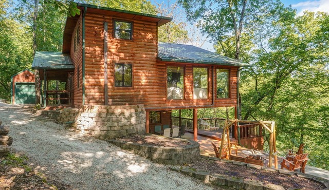 Adalee - Table Rock Lake, Roaring River, Eureka Springs, Dogwood Canyon in Eagle Rock