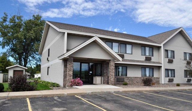 Affordability Meets Comfort! 4 Comfortable Units, Free Breakfast in Thorp
