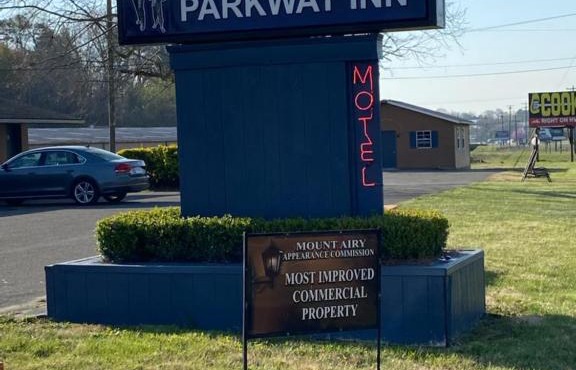 Andy Griffith Parkway Inn