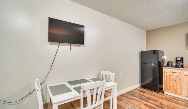 ATV-Friendly Briceville Studio Near Frozen Head!