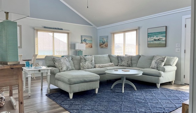Beach Goals! 4 bedroom 2.5 bath home, just a 5 minute walk to beach!