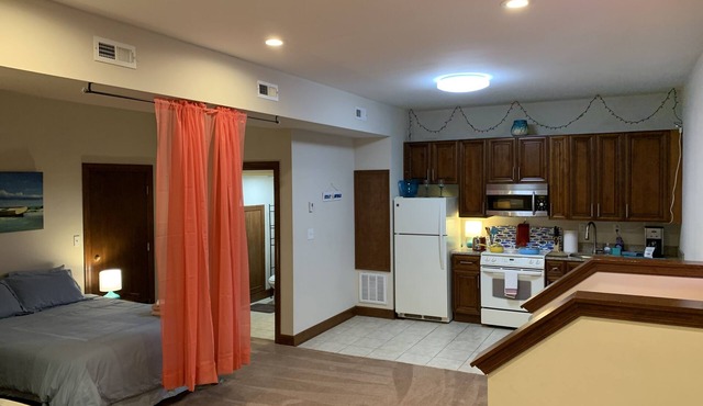 Beach Side HideAway (1-Bedroom Condo) - Pets Allowed by RedAwning